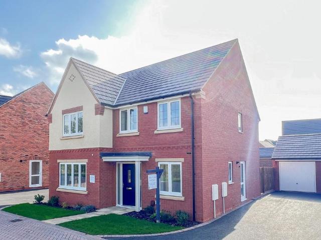 House for sale in Elmfield, Leicestershire