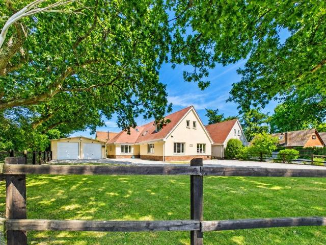 House for sale in Ashurst Bridge, Hampshire