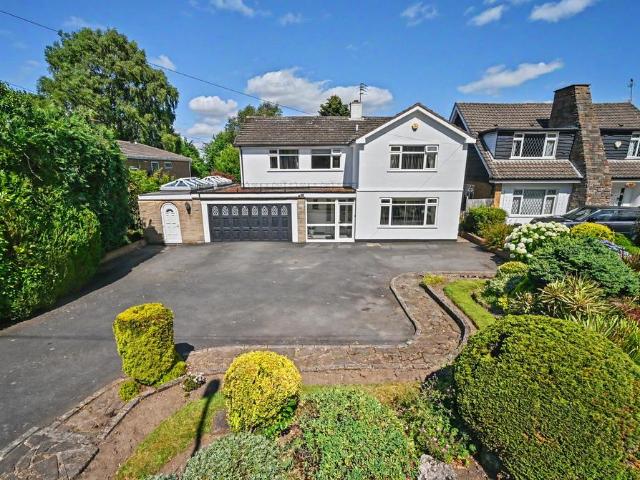 House for sale in Palmers Cross, West Midlands