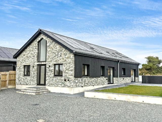 House for sale in Hernis, Rame