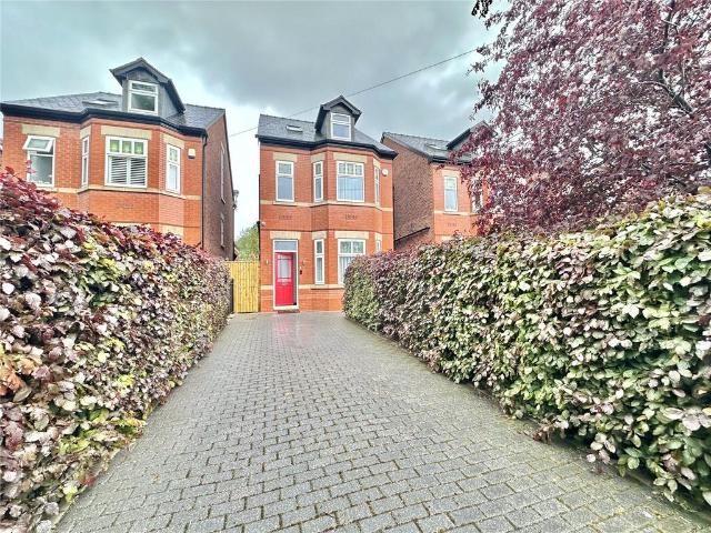 House for sale in Sale Moor, Trafford Park