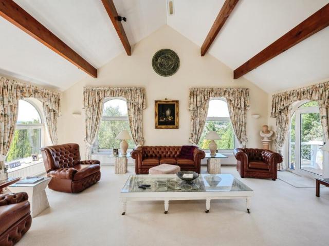 House for sale in Llanedi, Hendy
