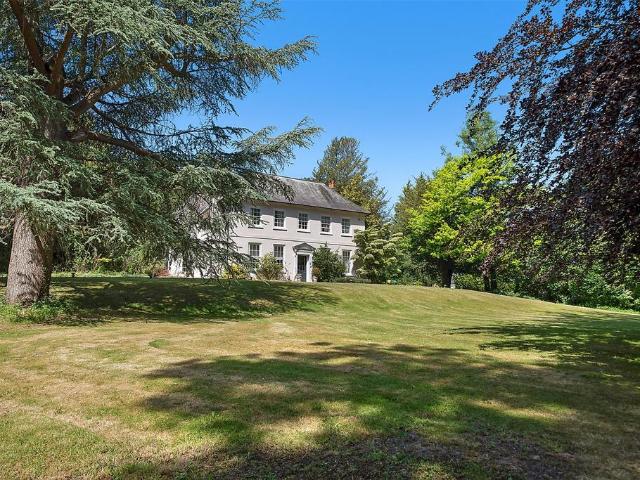 House for sale in Red Hill, Surrey