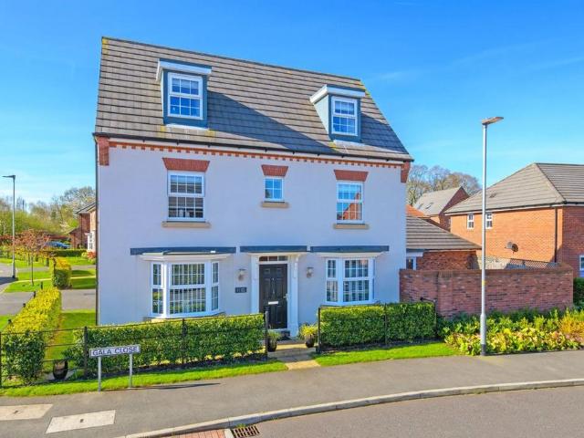 House for sale in Appleton, Warrington