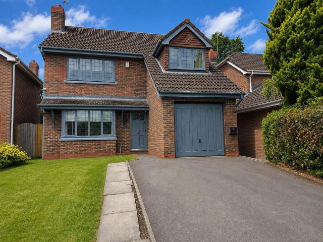 House for sale in Colshaw Farm, Wilmslow