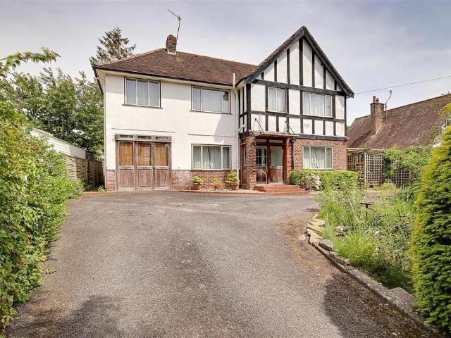 House for sale in Worthing, West Sussex