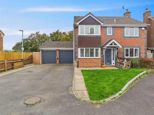 House for sale in Hucclecote Green, Gloucester