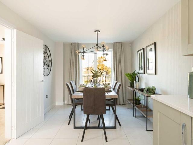 House for sale in Whitestone, Camp Hill