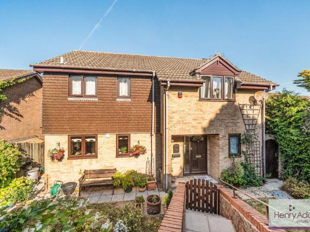 House for sale in Bolton Low Houses, Hampshire