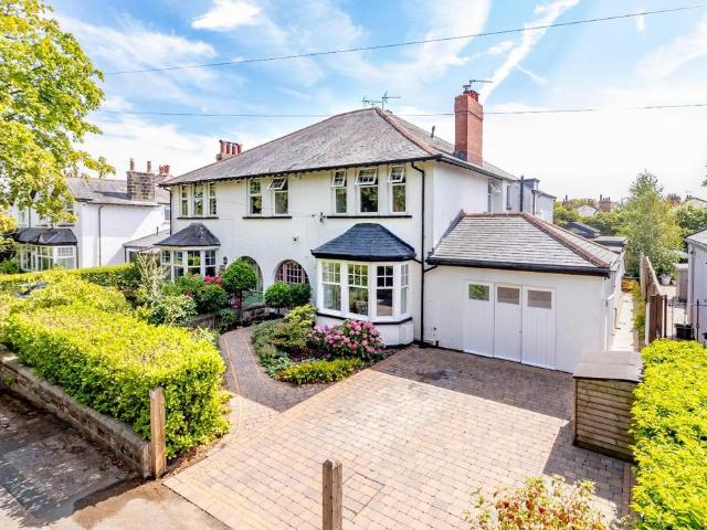 House for sale in Oatlands, Harrogate