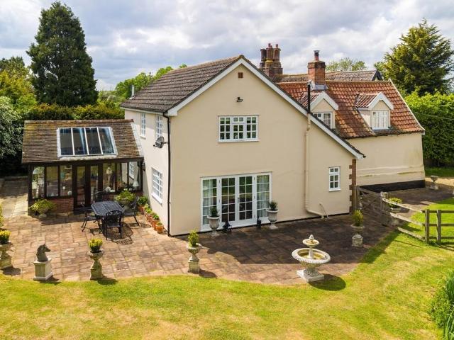 House for sale in Bedingfield, Suffolk