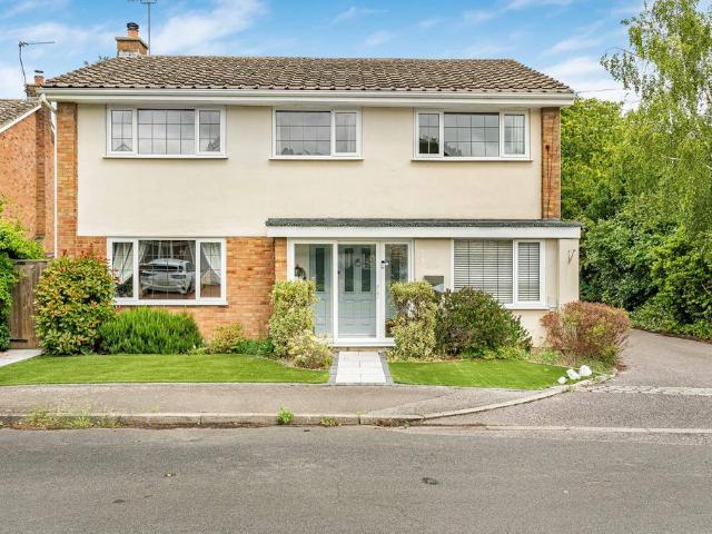 House for sale in Great Kingshill, Buckinghamshire