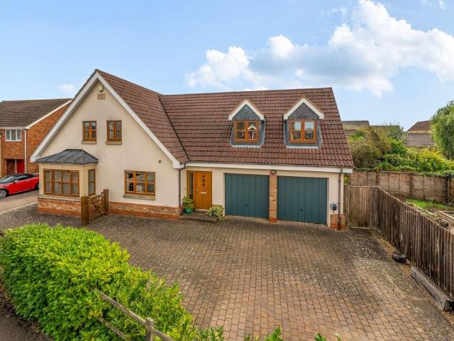 House for sale in Shefford Hardwick, Shefford