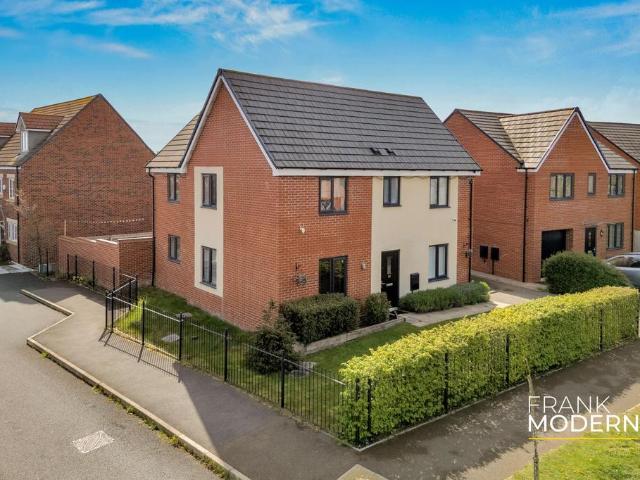 House for sale in Hampton Gardens, Peterborough