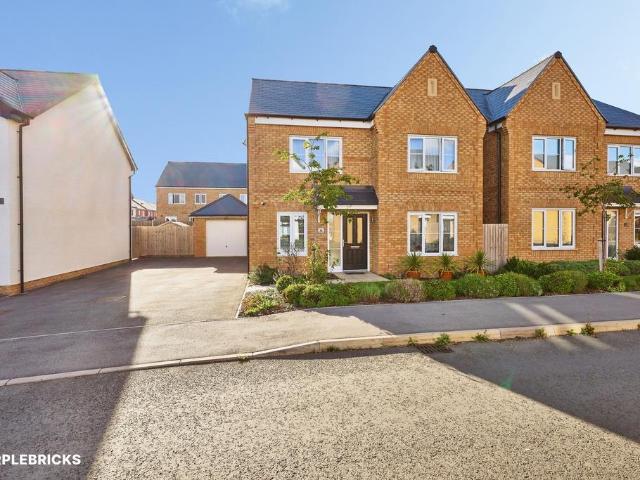 House for sale in Sawtry, Huntingdonshire