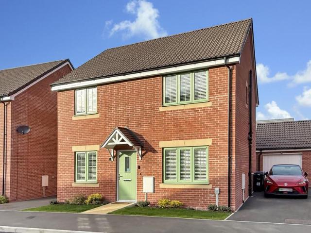 House for sale in Tascroft Rise, Warminster