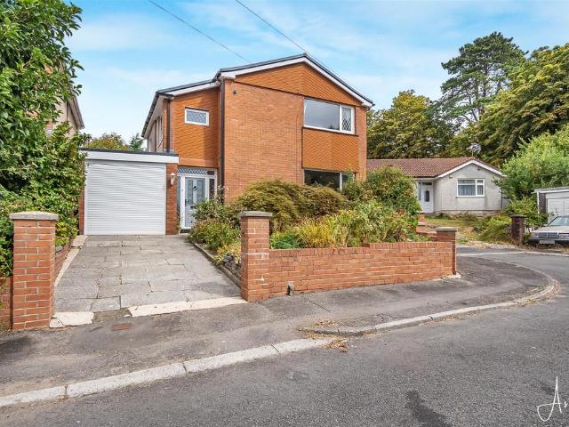 House for sale in Blaenhonddan, Neath