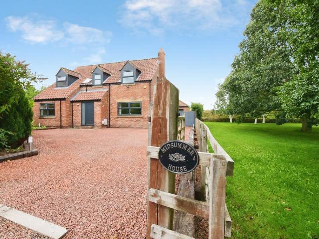 House for sale in Kirk Hammerton