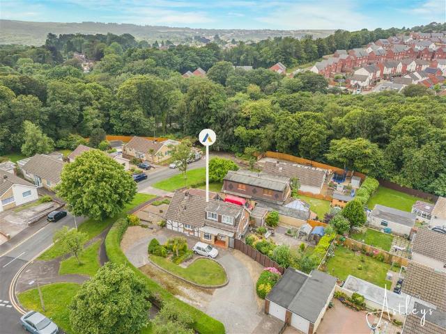 House for sale in Nangreaves, Wales