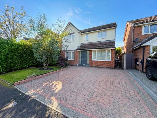 House for sale in Outwood, Bury