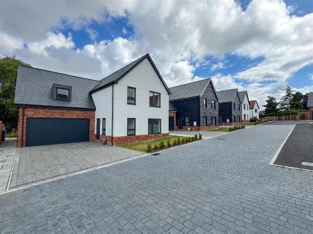 House for sale in Bedingfield, Suffolk