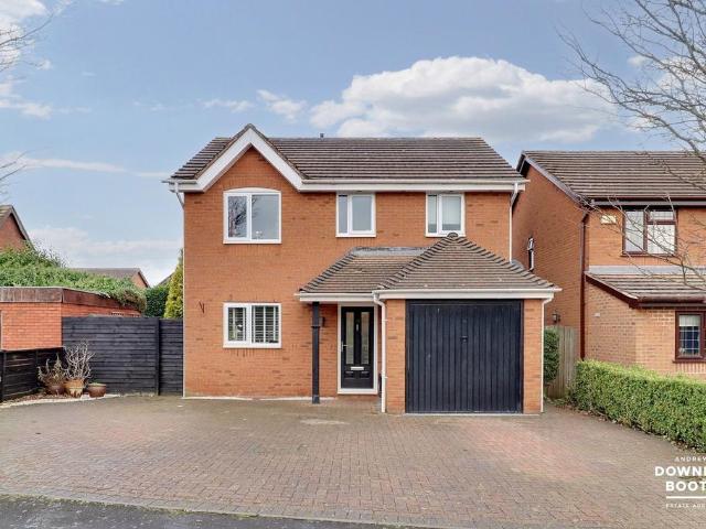 House for sale in Armitage with Handsacre, Boley Park