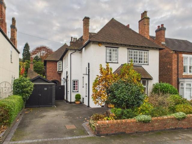 House for sale in Winshill, Beamhurst