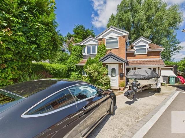 House for sale in Nuttall, Bury