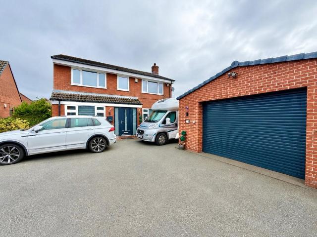 House for sale in Morton