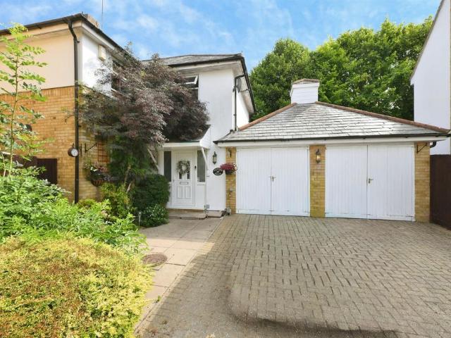 House for sale in Old Harlow, Harlow