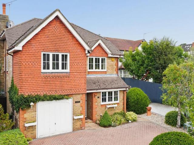 House for sale in Chalfont St. Peter, Denham