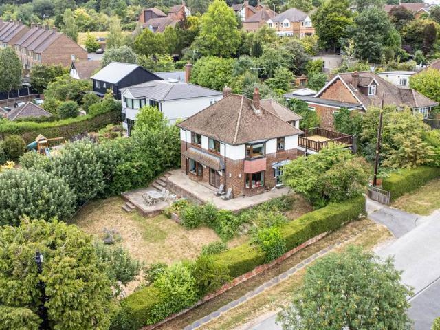 House for sale in Pouchen End, Hertfordshire