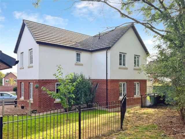 House for sale in Creswell, Bolsover