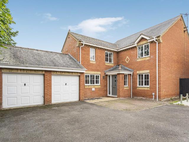 House for sale in Elmsbrook, Evershot