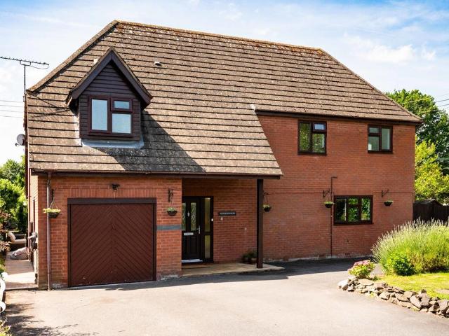 House for sale in Crosby Common, Clehonger