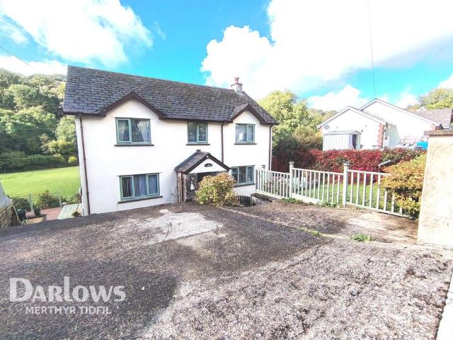 House for sale in Bedlinog