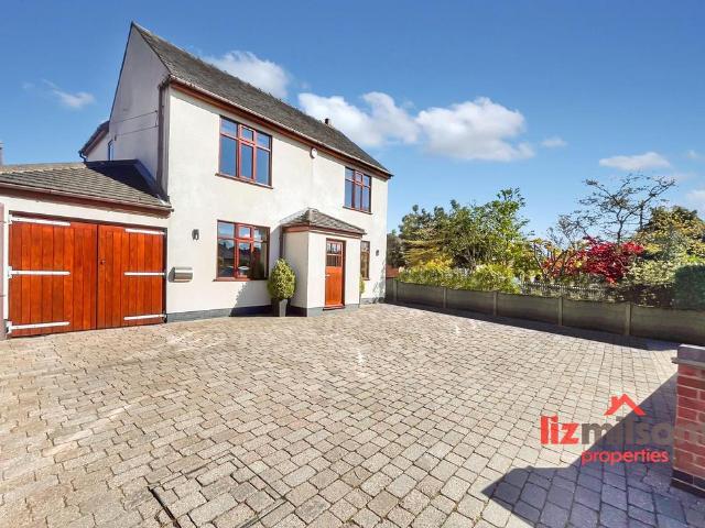 House for sale in Egginton, East Midlands