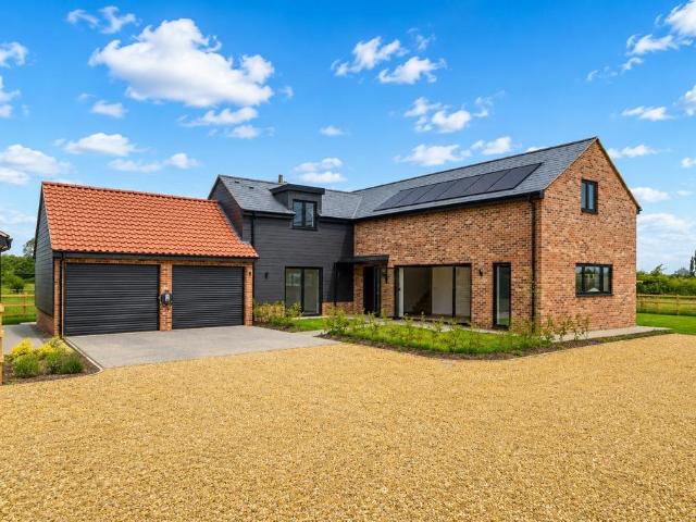 House for sale in The Stukeleys, Huntingdon