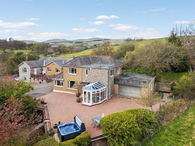 House for sale in Banton, Scotland