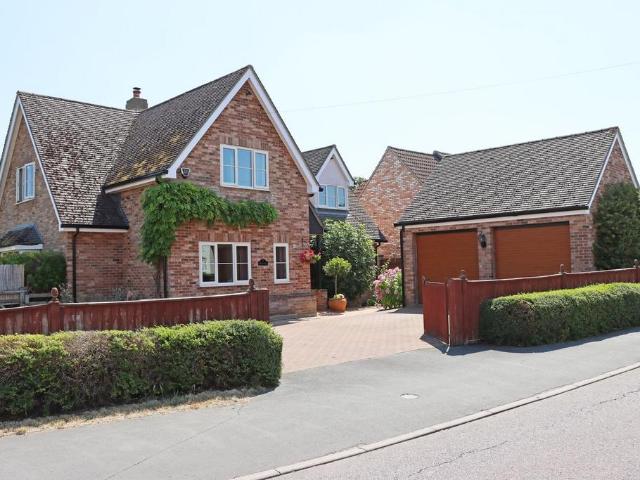 House for sale in Offord Darcy, Huntingdon