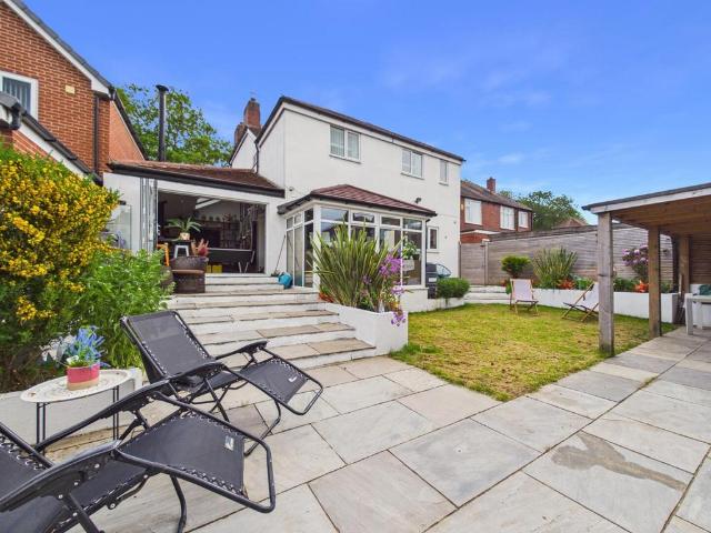 House for sale in Normanton and Altofts, Altofts