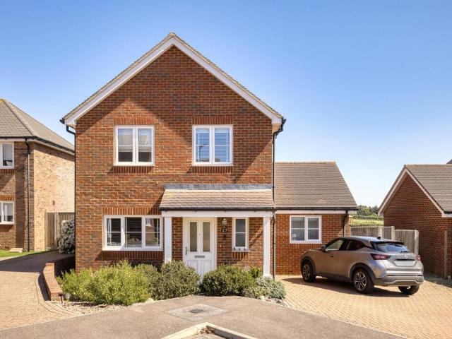 House for sale in Minster, Acol