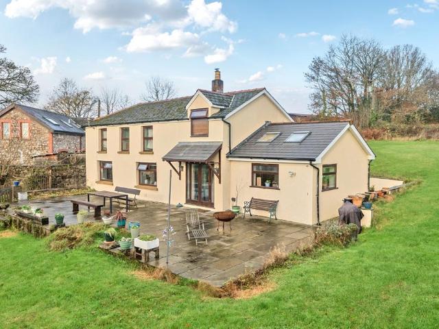 House for sale in Llwydcoed