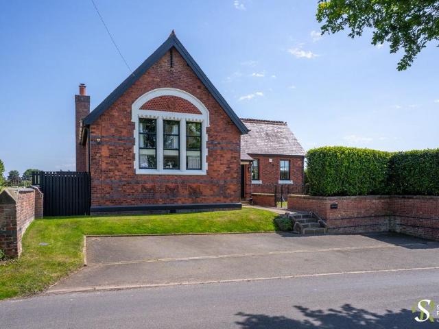 House for sale in Sproston, Cheshire