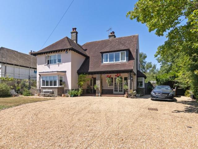 House for sale in Rose Green, Clapham
