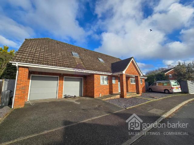 House for sale in Ringwood, Ashurst Bridge