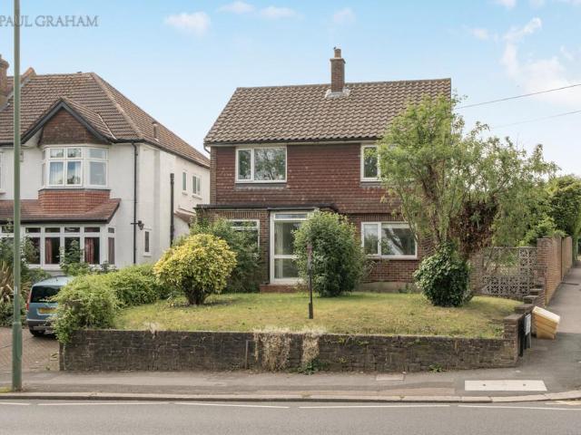 House for sale in Carshalton-on-the-Hill, Greater London