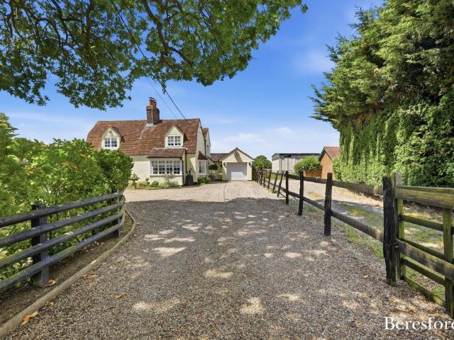House for sale in Chelmsford, Essex