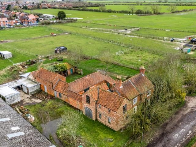 House for sale in Ingleby, Lincolnshire