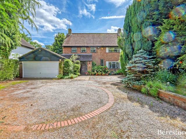 House for sale in Hutton, Navestock Side
